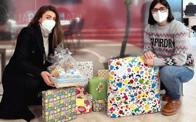 Dos Espacios entrega “kits” solidarios para los bebés de las familias en riesgo de exclusión social atendidas por Fundación Amigos de Galicia en O Salnés